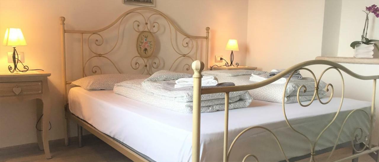 La Casa Nel Bosco Διαμέρισμα Μαλτσεζίνε Εξωτερικό φωτογραφία