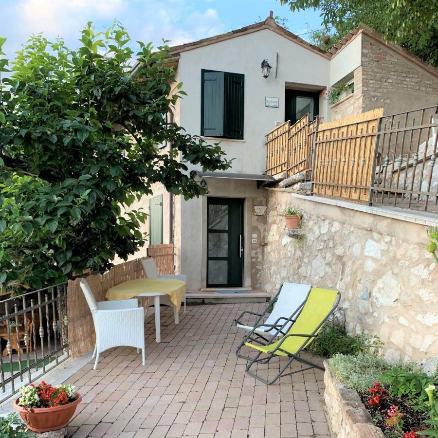 La Casa Nel Bosco Διαμέρισμα Μαλτσεζίνε Εξωτερικό φωτογραφία